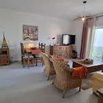 2 Quartos, 2 Wc, Vista Mar E Piscina アパート