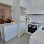 2 Quartos, 2 Wc, Vista Mar E Piscina * カルヴォエイロ