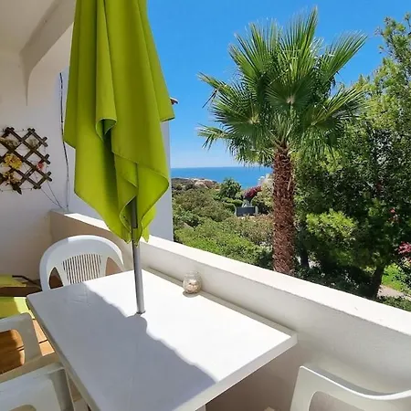 2 Quartos, 2 Wc, Vista Mar E Piscina קארבואירו
