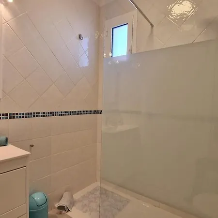 Appartement 2 Quartos, 2 Wc, Vista Mar E Piscina *