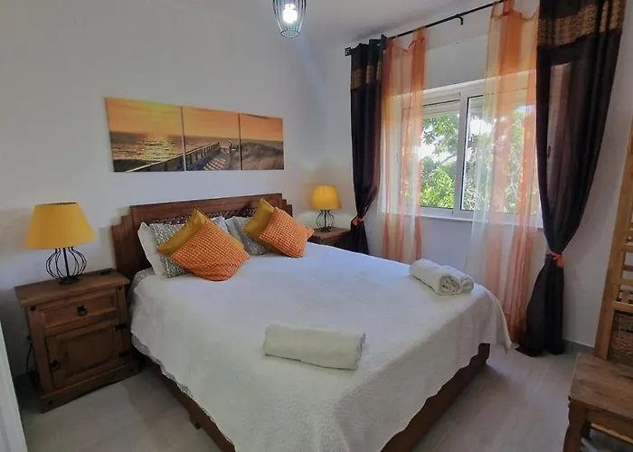 2 Quartos, 2 Wc, Vista Mar E Piscina * Carvoeiro (Lagoa)