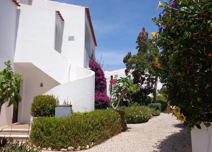 2 Quartos, 2 Wc, Vista Mar E Piscina Carvoeiro (Lagoa)